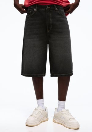 Bershka BAGGY BERMUDA - Jeans Shorts - black