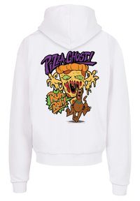 Sudadera blanca con un gráfico colorido de un fantasma de dibujos animados hecho de pizza, con queso goteando y un perro corriendo. El texto dice "¡Fantasma de Pizza! ¡Ruh Roh!"