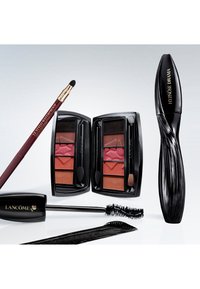 LANCÔME LE STYLO WATERPROOF EYELINER 10 - Eyeliner - black