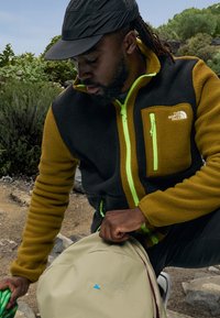 The North Face M YUMIORI FULL ZIP - Fleecejakke - black/moss green