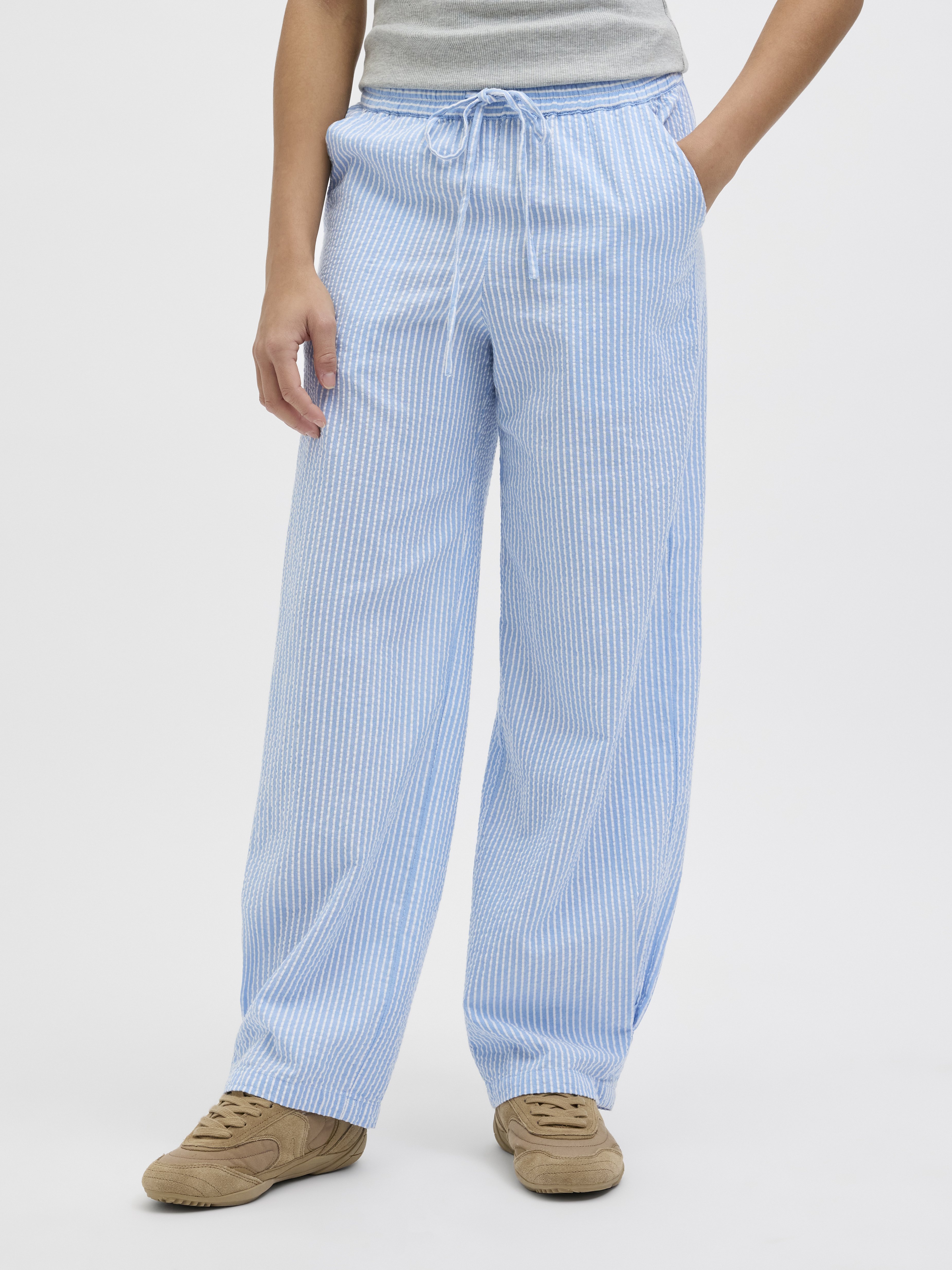 JJXX JXWINDY SEERSUCKER BARREL PANT - Trousers - blue/light
