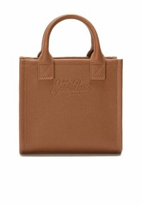 Bruine leren handtas met een gestructureerde afwerking, rechthoekige vorm, korte handvatten en geperst logo aan de voorkant. Gestikte accenten.