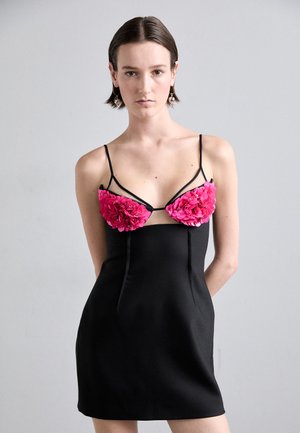 CRYSTAL PAYETTE LAYERED CUPS DRESS - Kokteiļkleita/ballīšu kleita - black/pink