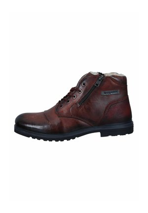 Winter boots - dark red