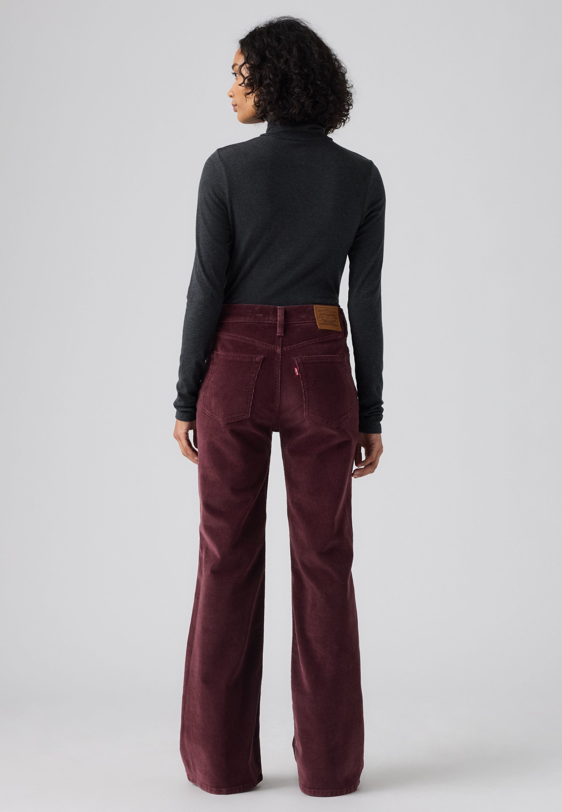 Levi's® RIBCAGE FLARE - Flared Jeans - red - Zalando.co.uk