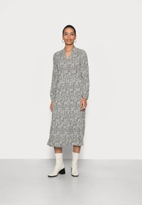 Saint Tropez EDASZ MAXI DRESS - Vestido de dia - raven