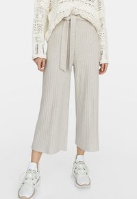 Stradivarius Pantalon classique - beige