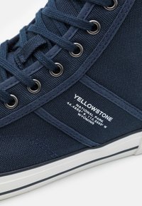 Pier One UNISEX - Kõrge servaga tossud - dark blue