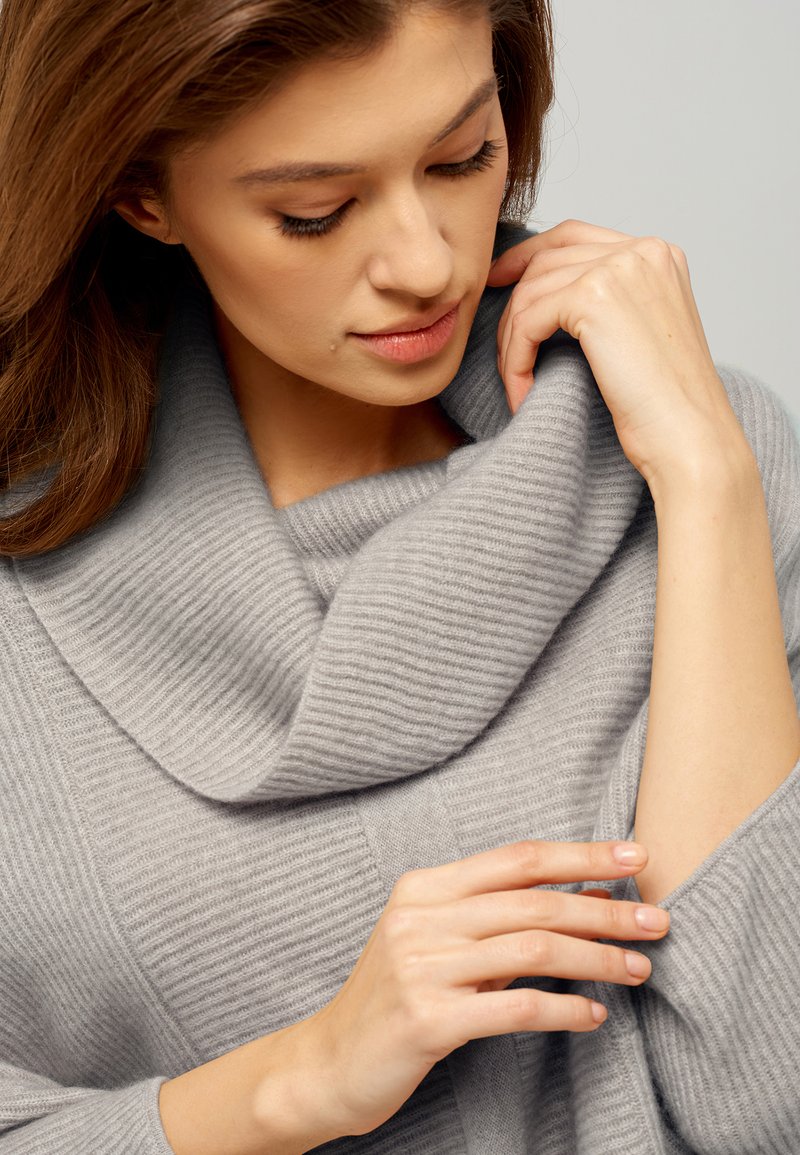 Damen Leichte Jacken | Marc & André Cape grey gr1/silberfarben - BX84321 Damen Leichte Jacken | Marc & André Cape grey gr1/silberfarben - BX84321