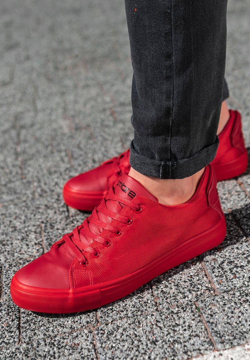 Ombre Sneakers - red