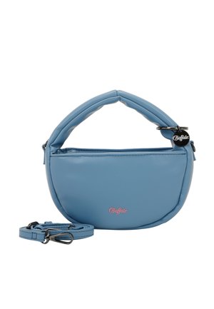 Sac à main synthétique bleu avec un corps courbé, une poignée confortable, un compartiment principal zippé et une bandoulière amovible. Dispose d'un accent logo.