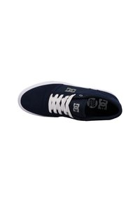 Navy blue skate shoes with a suede upper, white laces, and a rubber sole. Features logo on tongue and side, textured toe cap, and perforations.
