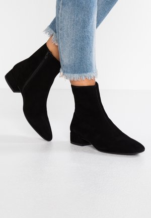 Botines - black