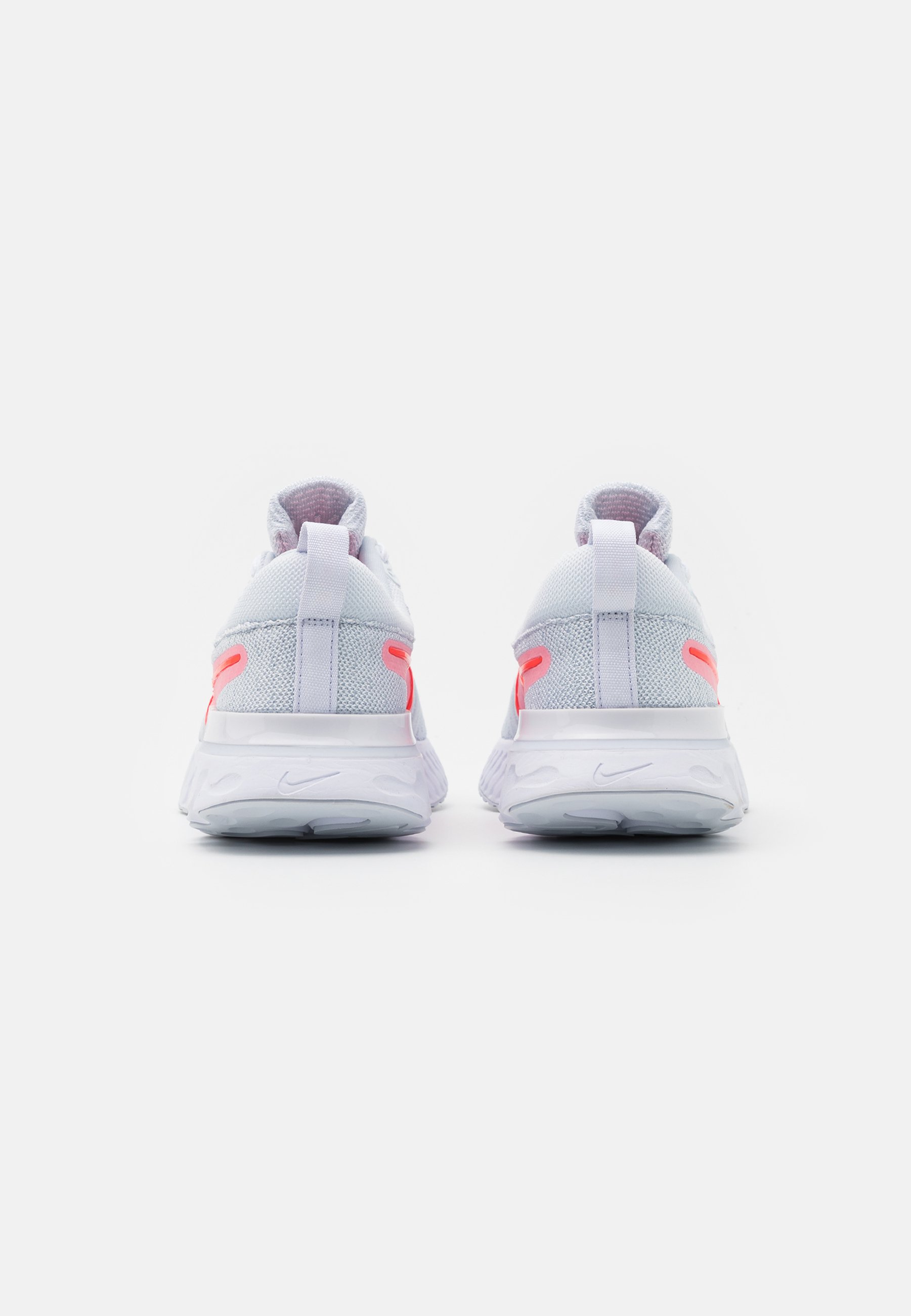 nike epic react flyknit 2 