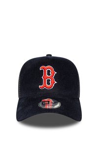Marineblaues Cordhüte-Baseballcap mit einem roten gestickten "B"-Logo auf der Vorderseite und einem verstellbaren Snapbackverschluss.