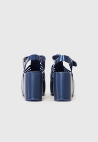 Melissa STATION 79 II - Sandales compensées - pearly blue