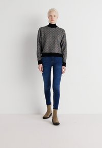Vero Moda VMARIA ART BATWING HIGHNECK  - Pulóver - black/birch