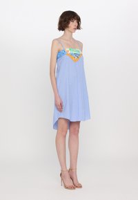 MOSCHINO JEANS SEASON SPECIALS - Koktejlové šaty / šaty na párty - light blue