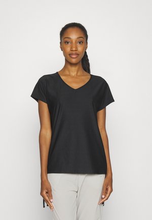 Zwarte V-hals T-shirt met korte mouwen en een ontspannen pasvorm, gemaakt van gladde stof. Eenvoudig ontwerp zonder zichtbare patronen of accenten.