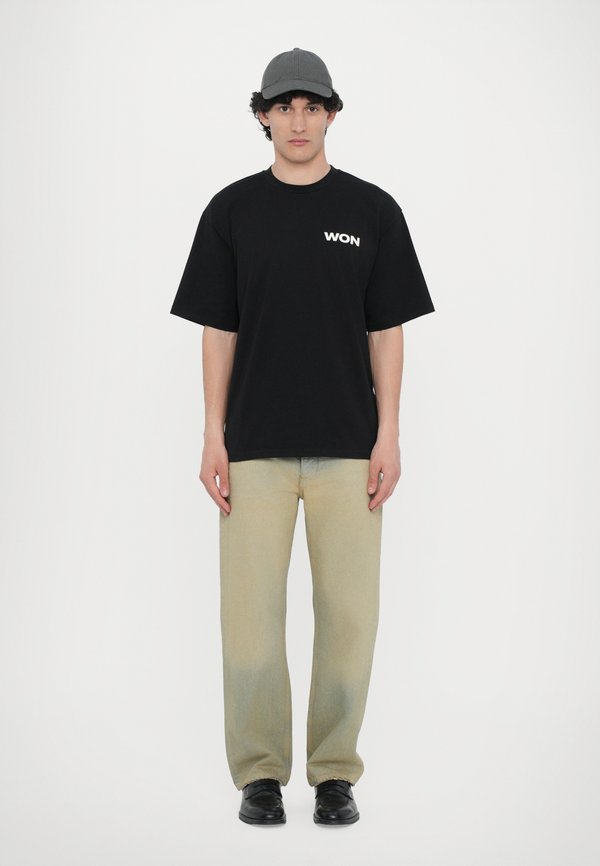 STAFF TEE UNISEX - Basic T-shirt