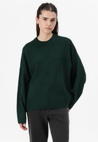 Vero Moda VMBOOM O NECK   - Džemper - pine grove