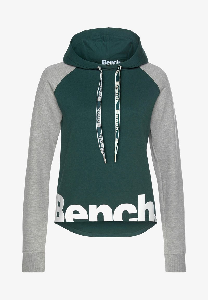 Sweat à capuche vert foncé avec manches longues gris clair, cordons avec texte "Bench", et grand logo blanc "Bench" en bas.