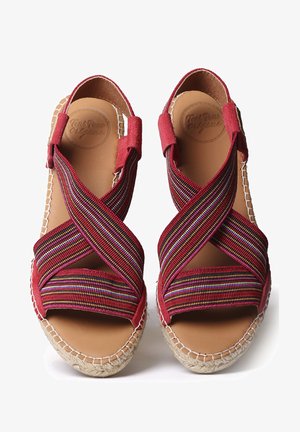 TINA - Sandali con zeppa - burgundy