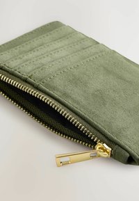 Next Punge - khaki green