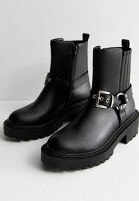 New Look - Botki kowbojki i motocyklowe