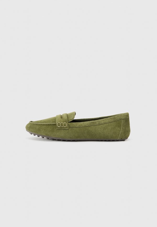 Moccasins - khaki