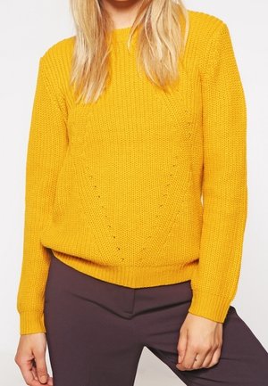 Stickad tröja - mustard yellow
