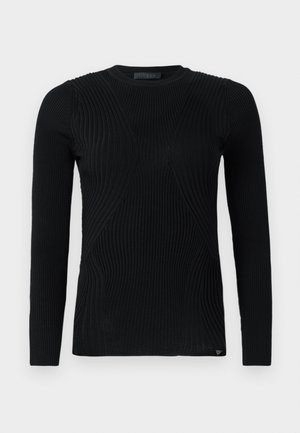Crni rebrasti džemper dugih rukava s teksturiranim panelima i prilagođenim dizajnom. Okrugli izrez i mali logo detalj na rubu.