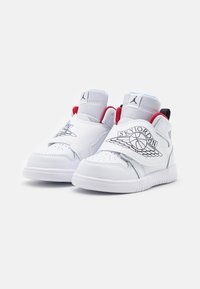 Jordan SKY JORDAN 1 - Sapatilhas - white/black/gym red/university blue