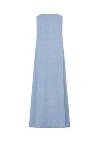 Robe en denim bleu clair sans manches en forme trapèze, avec une couture verticale au milieu du dos et un ourlet droit.