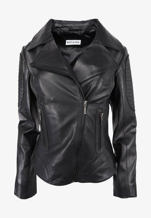 Schwarze Leder-Motorradjacke mit eingekerbtem Kragen, Reißverschluss und gesteppten Schulterakzenten. Verfügt über zwei vordere Reißverschlusstaschen.