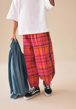 Next, REGULAR FIT - PULLON BARREL TROUSERS  . - Pantaloni - pink/orange check