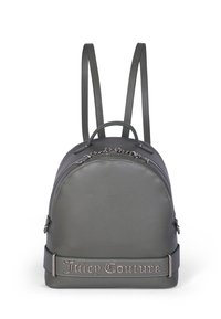 Zaino in finta pelle grigia con forma arrotondata, doppie spalline regolabili e maniglia superiore. Dotato di una cerniera argento e di una tracolla con logo in rilievo.