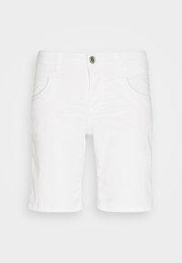 Shorts blancs longueur genou avec bouton à l'avant, fermeture éclair, passants de ceinture et deux poches avant sur fond uni.