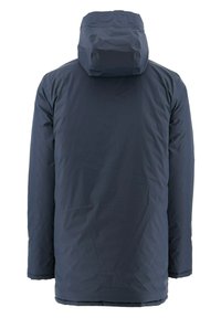 Marineblauwe geïsoleerde jas met een hoge kraag, een grote capuchon en een soepele textuur. Op de achterkant staat bovenaan een logo.