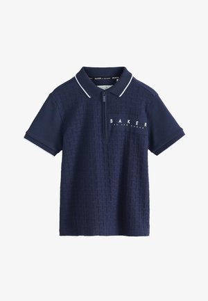 Granatowy, krótki rękaw polo z teksturowaną przednią częścią, białym obszyciem na kołnierzyku i rękawach, półzamek oraz logo "BAKER by Ted Baker" na piersi.