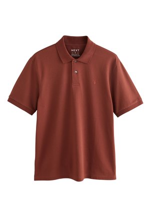 Muška polo majica kratkih rukava u boji hrđe, s ovratnikom i patentom na dva gumba, regular fit, s malim izvezenim logom na prsima.