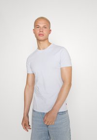 Levi's® SLIM CREW NECK TEE - 2 PACK - T-shirt básica - arctic ice/sunset blue