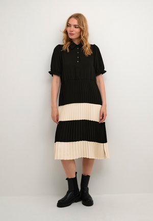 BETTY SS - Shirt dress - black