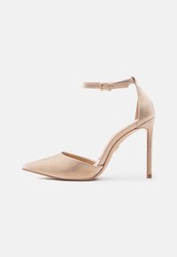 Valimata, gold-coloured