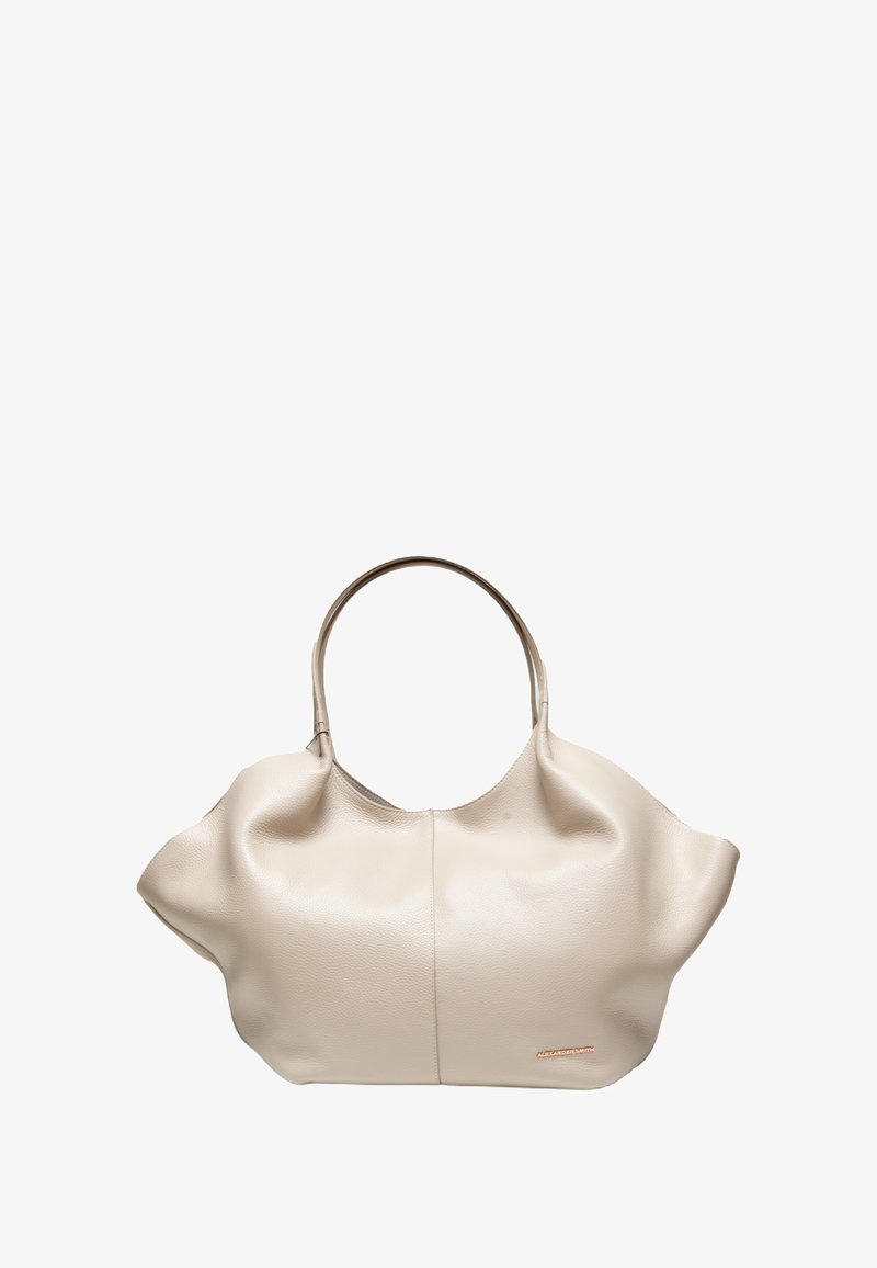 Borsa tote in pelle beige con una forma morbida e strutturata, dotata di due manici e design minimalista. Branding discreto sul lato.