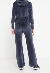 Champion Luvtröja - dark blue