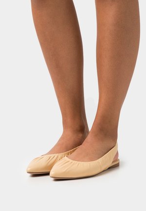 Tamaris, Ballerines à brides arrière - yellow