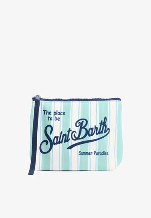 Piccola pochette rettangolare con cerniera con strisce verticali azzurro chiaro e bianche e testo "The place to be Saint Barth Summer Paradise" in blu.