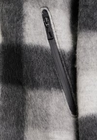 Amber & June CAPUCHE - Winter coat - grey grey