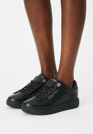 Tommy Hilfiger, Baskets basses - black